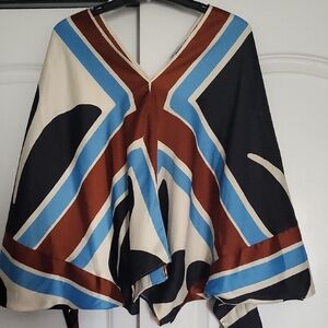 Zara Cream and White Knit Poncho